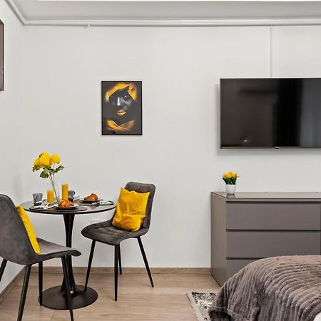 Brand New Studio - Old Town Bukarest Eksteriør billede