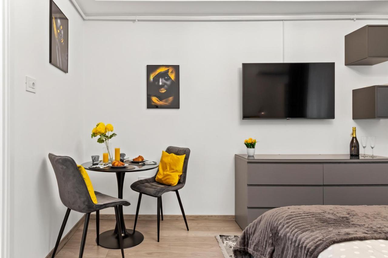 Brand New Studio - Old Town Bukarest Eksteriør billede